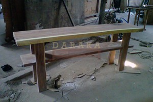 Meja Consule Minimalis – MCM003