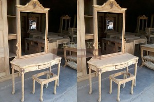 Meja Rias Klasik – MRK001