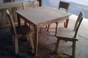 Minimalis Dining Set – KMM003